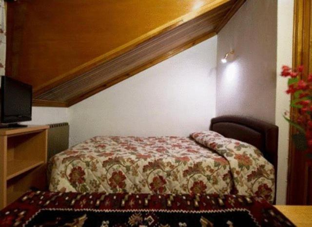 Hotel Bitouni Metsovo Room photo